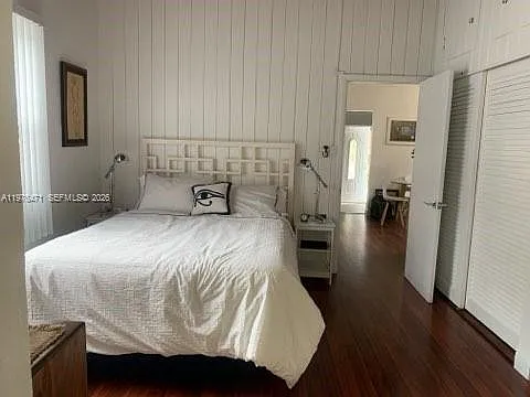 919 Lobster Ln — Photo 9