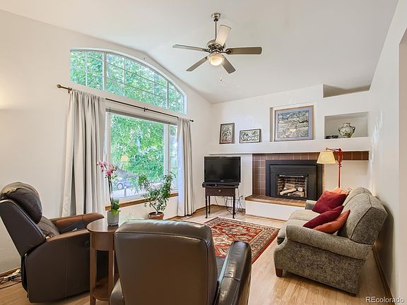 5th image of 523 W Cactus Court