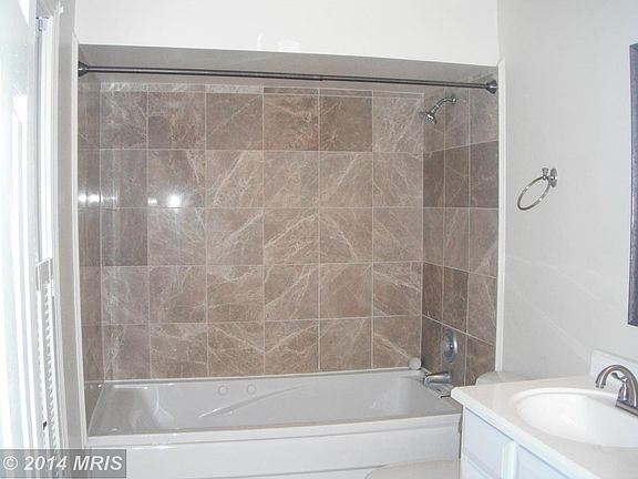 5th image of 8111 Lacy Dr APT 301
