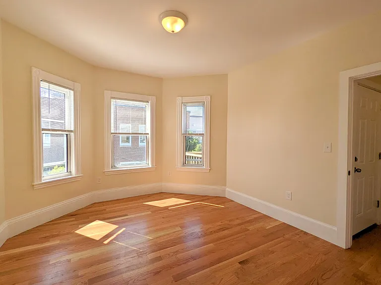 71 Merriam St #3 — Photo 10