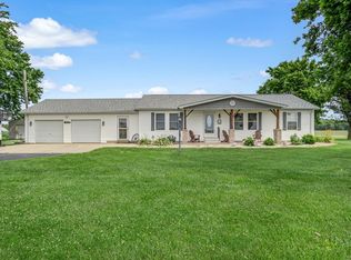 3987 Darmstadt Rd, Oakdale, IL 62268