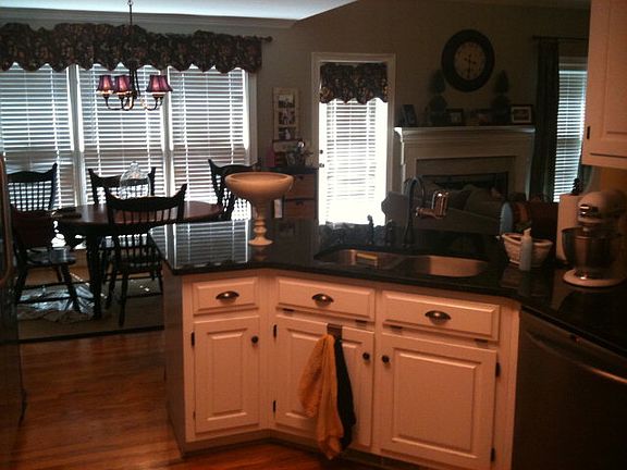 Kitchen 2