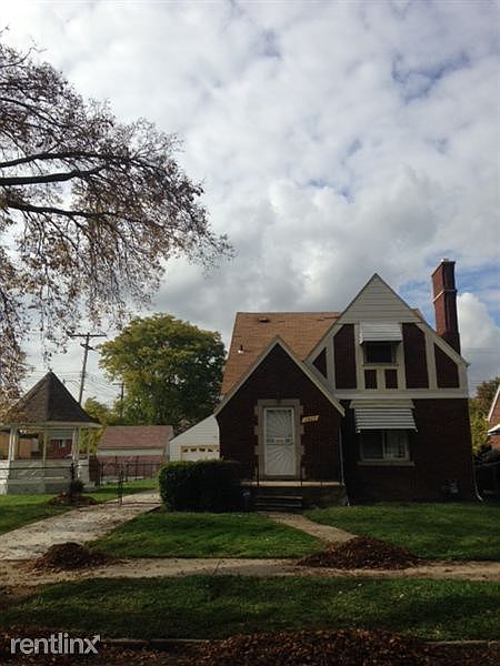 11637 Lakepointe