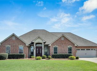 107 Jasmine Ct, Belle Chasse, LA 70037