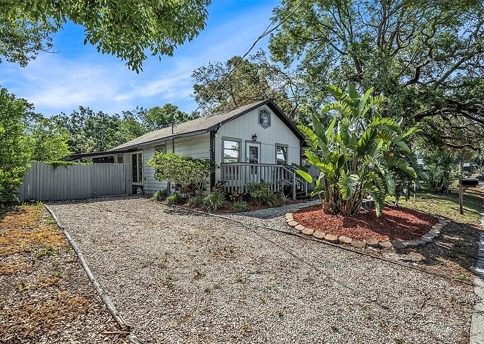 1st image of 7309 N HUNTLEY AVENUE