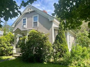 174 College St N, Poultney, VT 05764