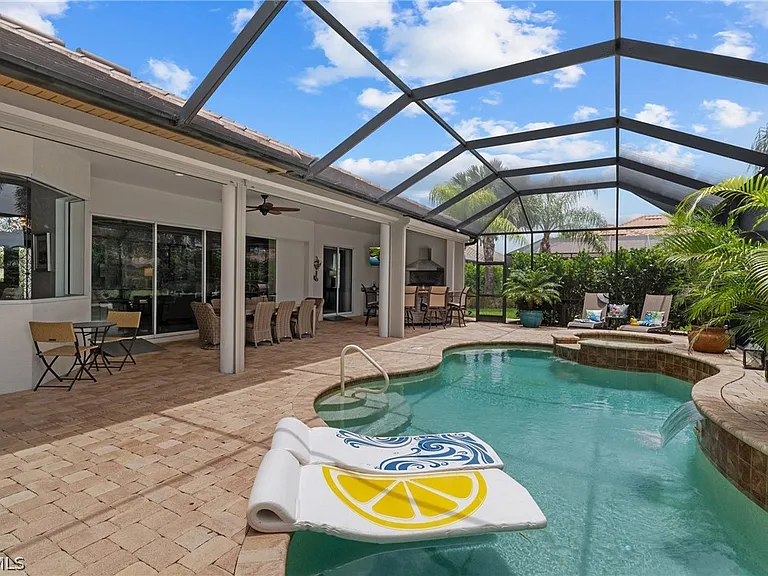 9383 Slate Ct — Photo 2