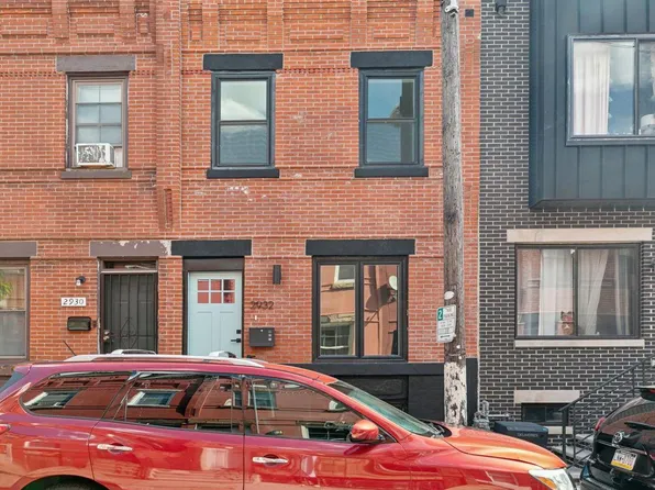 2932 W Flora St, Philadelphia, PA 19121