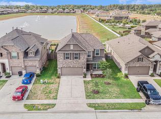 15719 Chestnut Branch Trl, Cypress, TX 77429