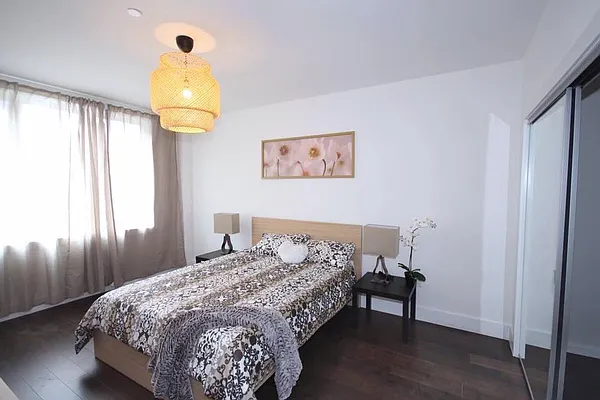 Sold by Starealty Estate LLC | media 13