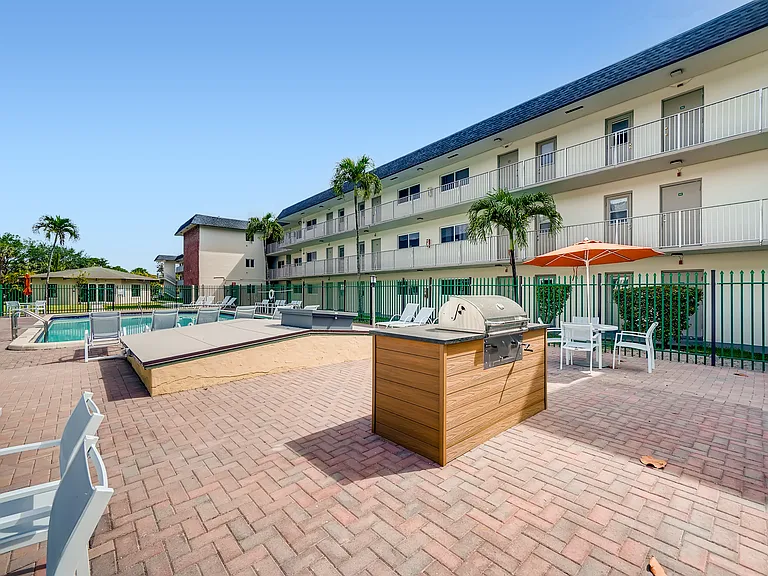 Spectra Palms — Photo 6