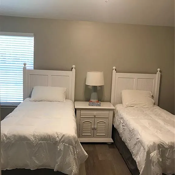 322 Hidden Creek Ln — Photo 33