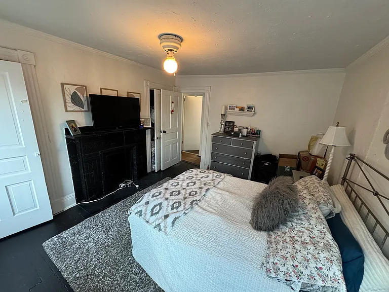 327 S Highland Ave #3 — Photo 10