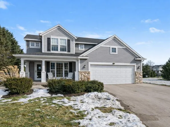 7328 Old Mission Dr NE, Rockford, MI 49341