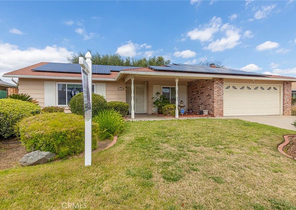 1st image of 26182 Crestone Dr