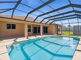 1704 NE 44th St, Cape Coral, FL 33909