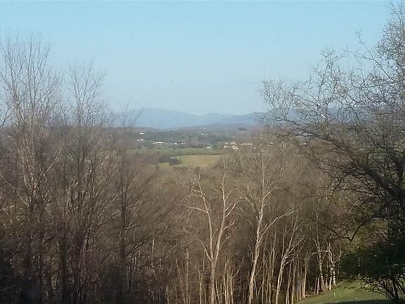 4th image of Oak Hammock Cir