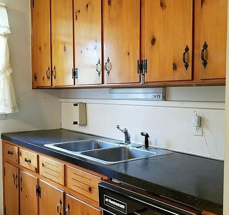 4th image of 185 Fairwood Cir