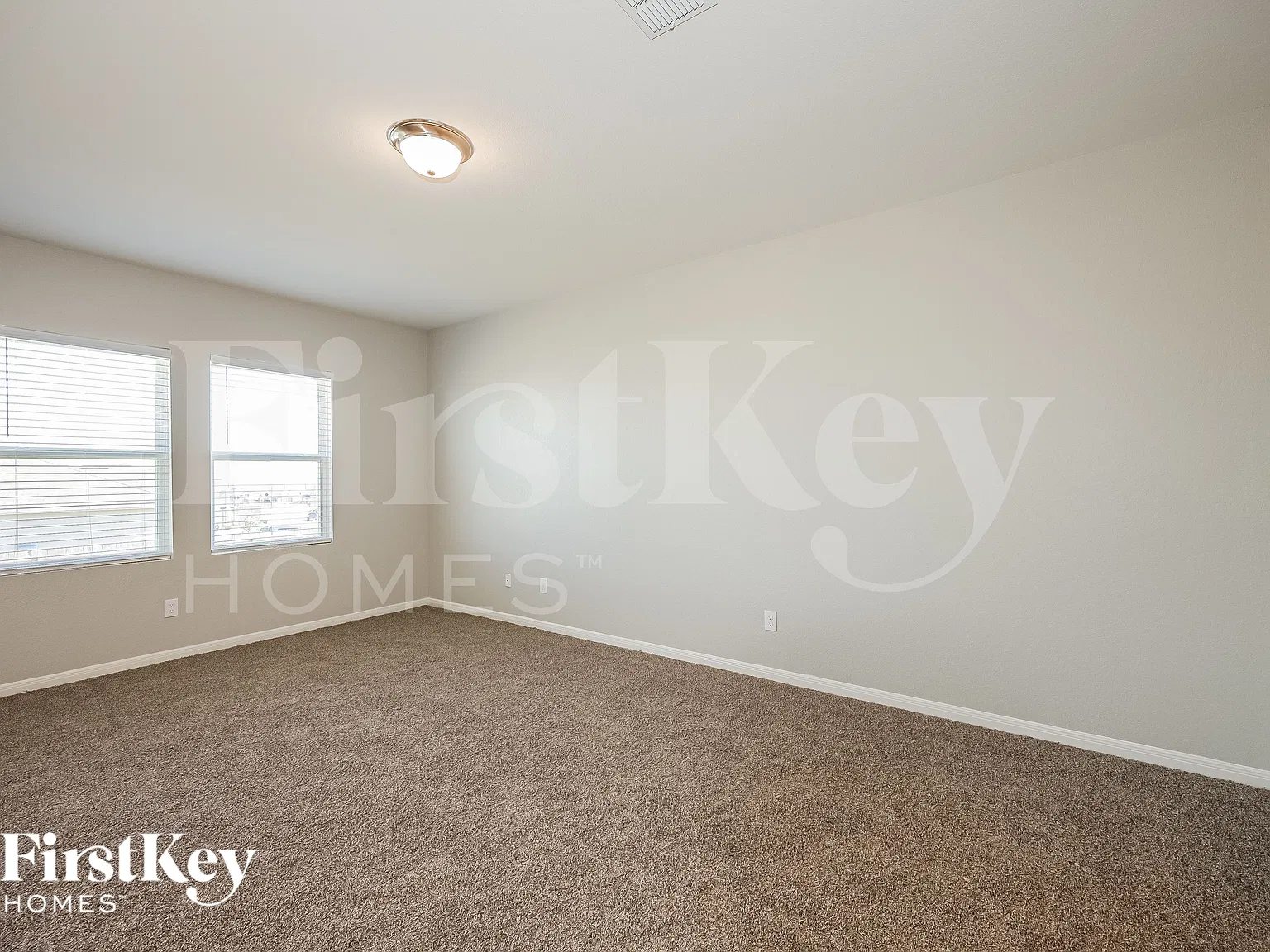 4 bed, 3.0 bath, 2258 sqft, $1,825 — Photo 3