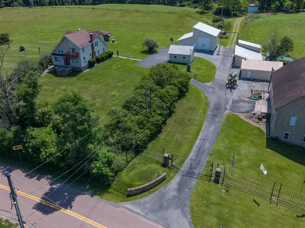 1898 Schellsburg Rd, Claysburg, PA 16625