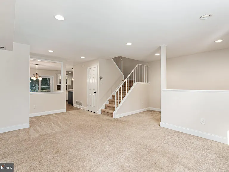 3491 Coventry Pl — Photo 4