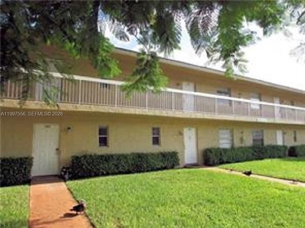 10165 Twin Lakes Dr #23-F