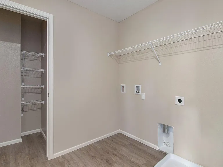 Upstairs Landry Room