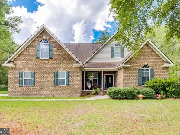 327 Westminster Dr, Guyton, GA 31312
