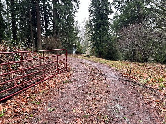 3rd image of 30031 Finn Settlement Rd