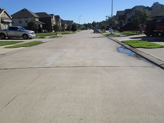 5th image of 6610 Hunters Creek Ln
