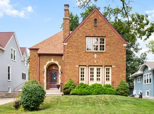 3514 Hollywood Ave, Brookfield, IL 60513