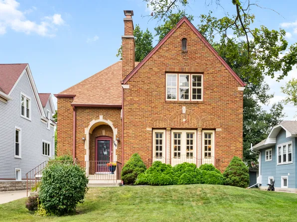 3514 Hollywood Ave, Brookfield, IL 60513