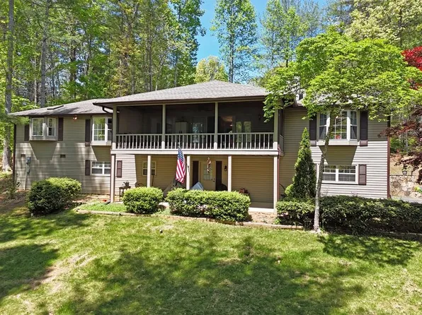 5139 Summerwood Ln, Young Harris, GA 30582