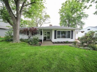 8483 Esther St, Mentor, OH 44060