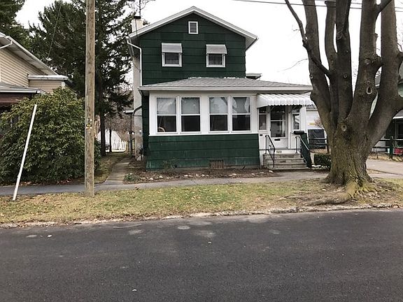2nd image of 903 N Perry St