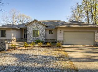 62 Buckingham Dr, Bella Vista, AR 72714
