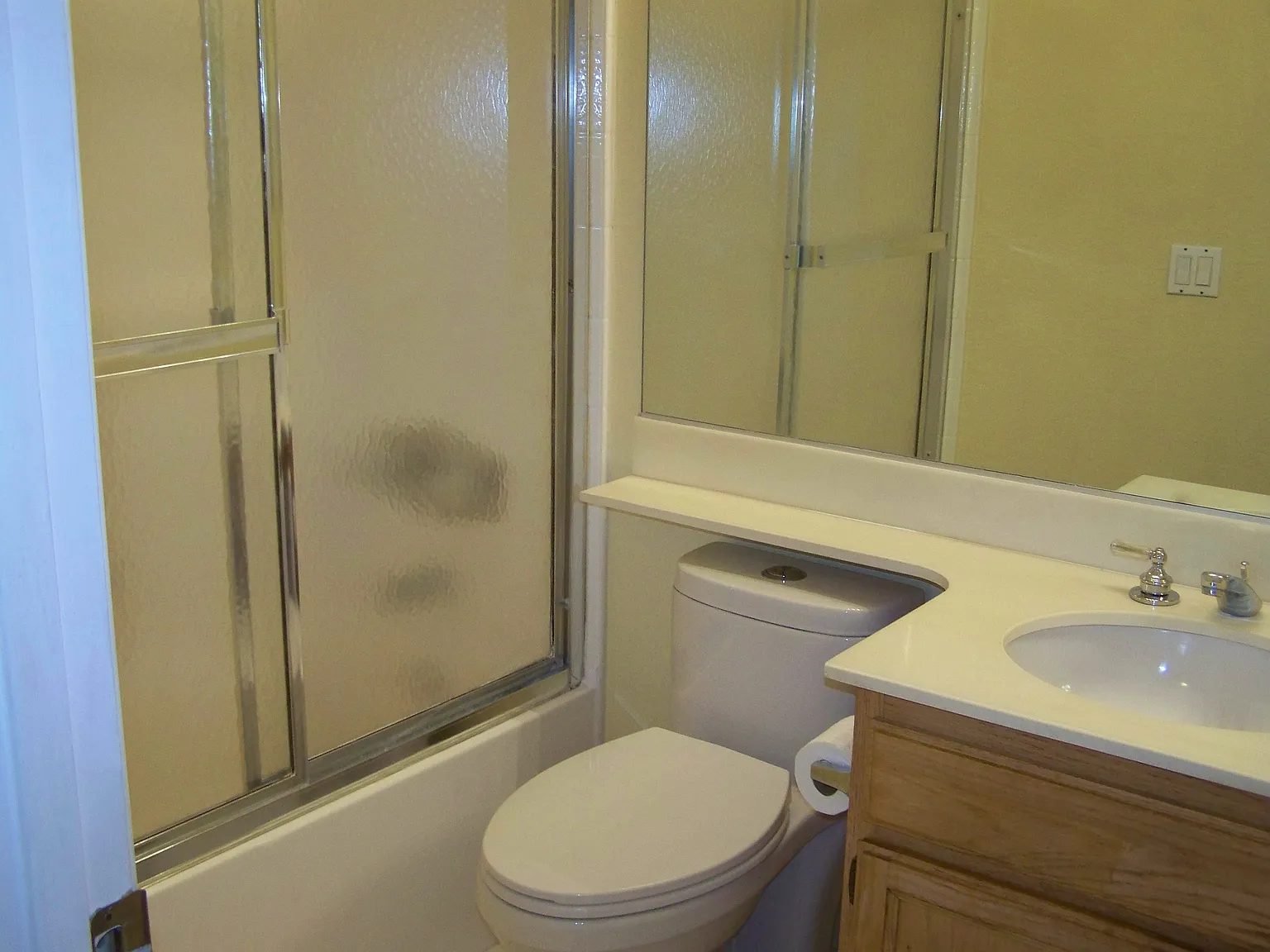 2 bed, 1001 sqft, $2,800 — Photo 1