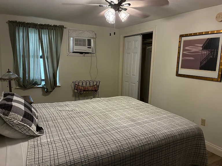 3301 Napoleon Ave — Photo 10