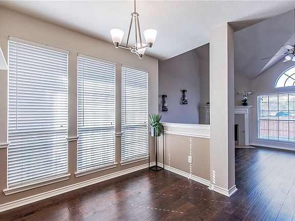 5th image of 1124 Kelly Ln