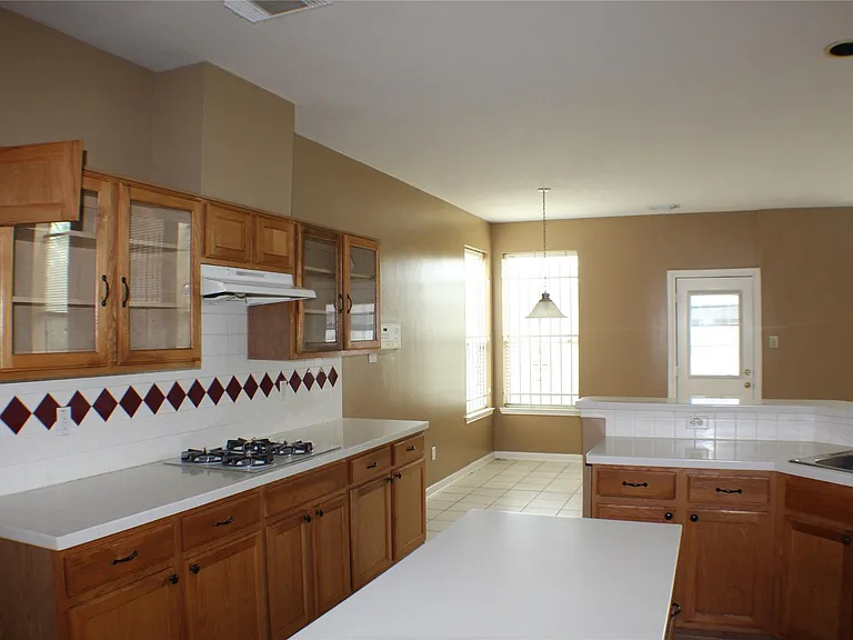 12231 Ashford Park Dr — Photo 12
