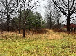 411 Struthers Coitsville Rd, Lowellville, OH 44436