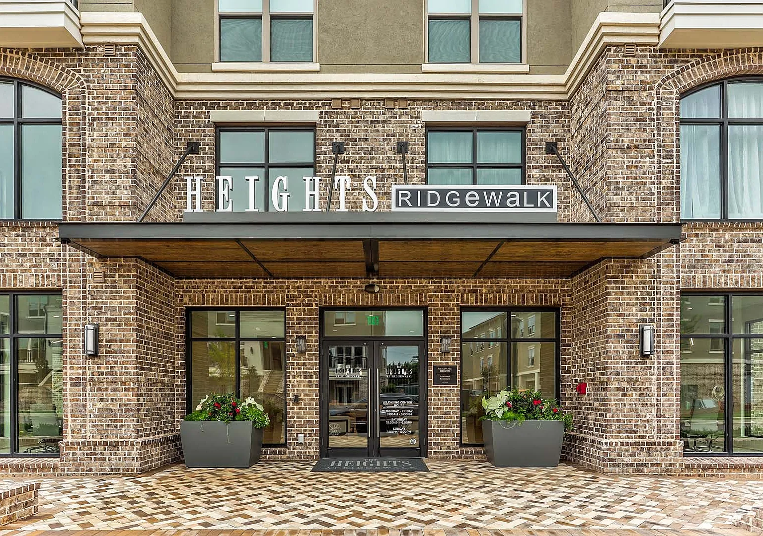 The Heights at Ridgewalk Townhomes & Apartments — Photo 2