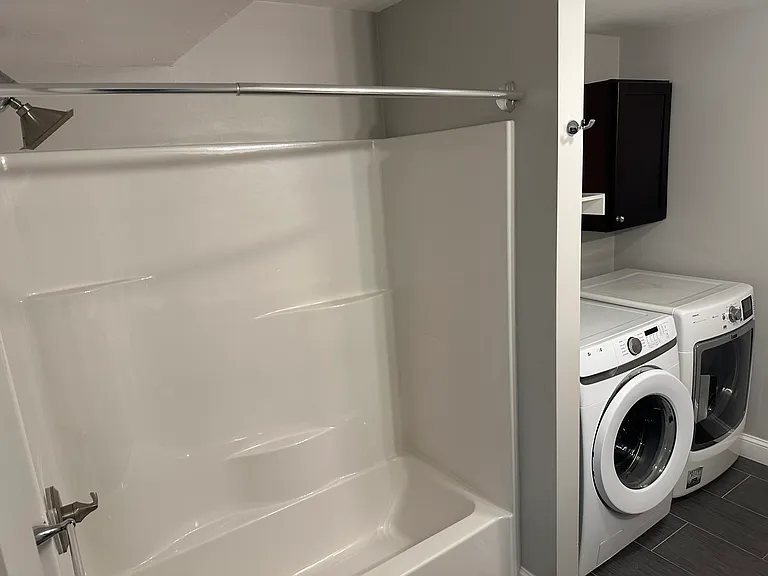 165 Lovell St #1 — Photo 3