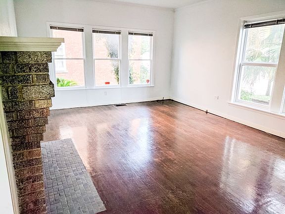 Massive Living Room with Lots of Light