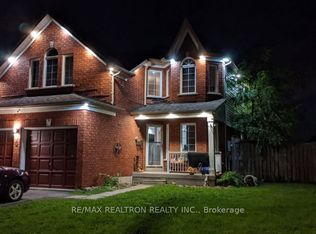 70 Padfield Dr, Clarington, ON L1C 5E7