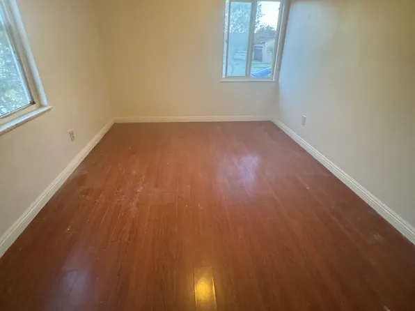 (undisclosed Address), Rialto, CA 92376