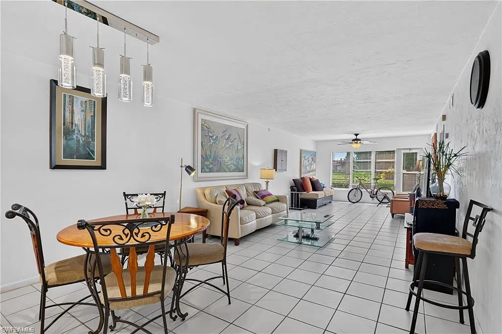 2 bed, 2.0 bath, 1314 sqft, $3,200 — Photo 4