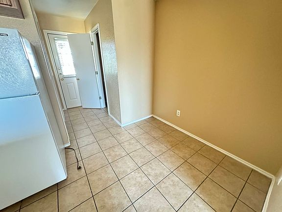 5th image of 1901 Monte Carlo Ln APT C