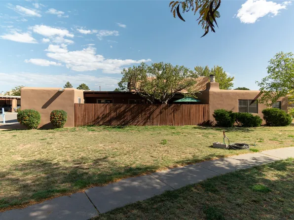 367 Cheryl Ct, White Rock, NM 87547