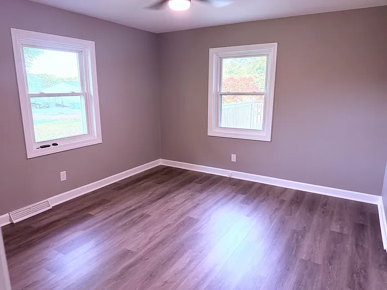 4034 Little Mountain Rd — Photo 7